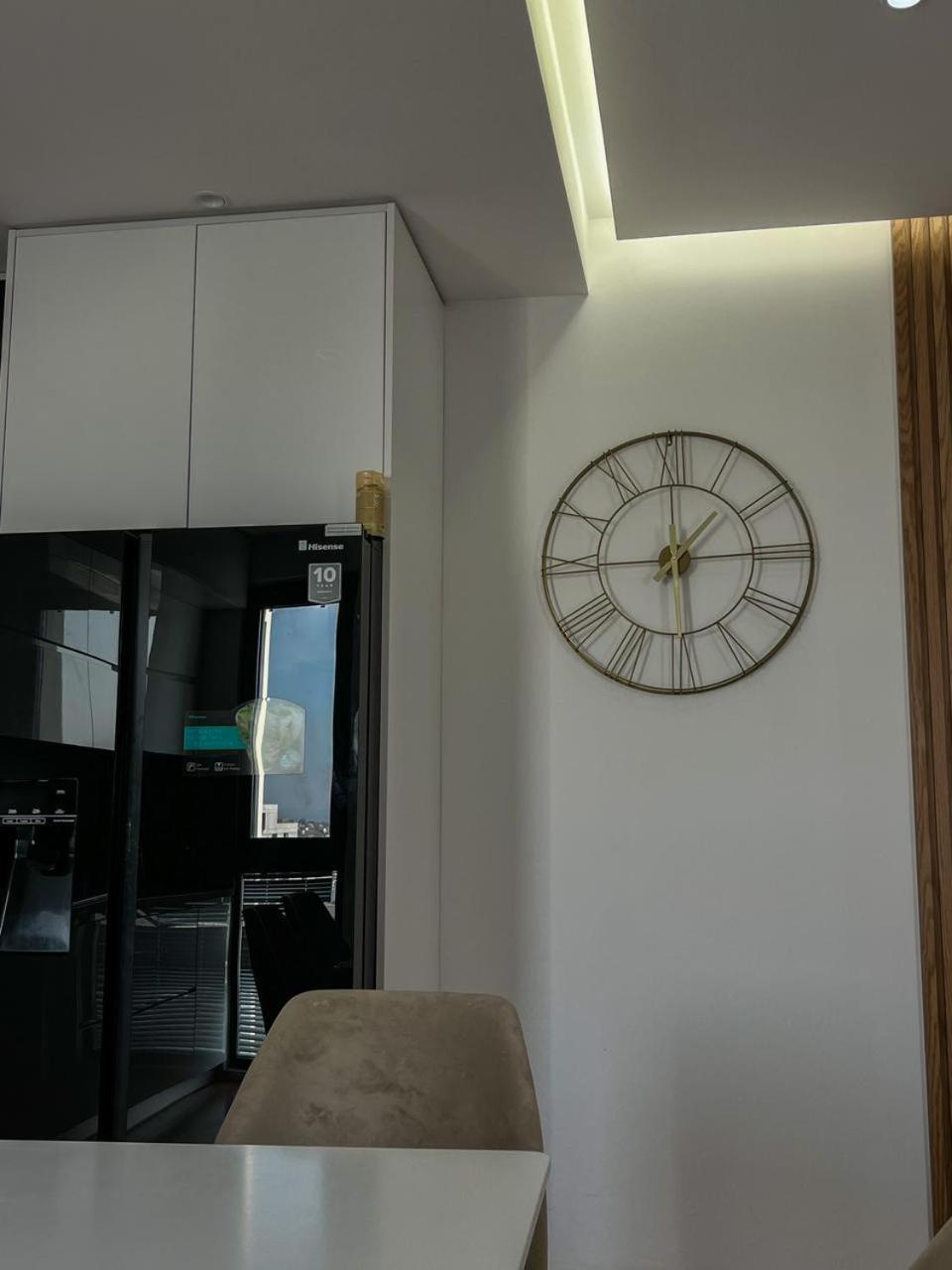 Lux Apartment At Arlis Tirana Exterior photo